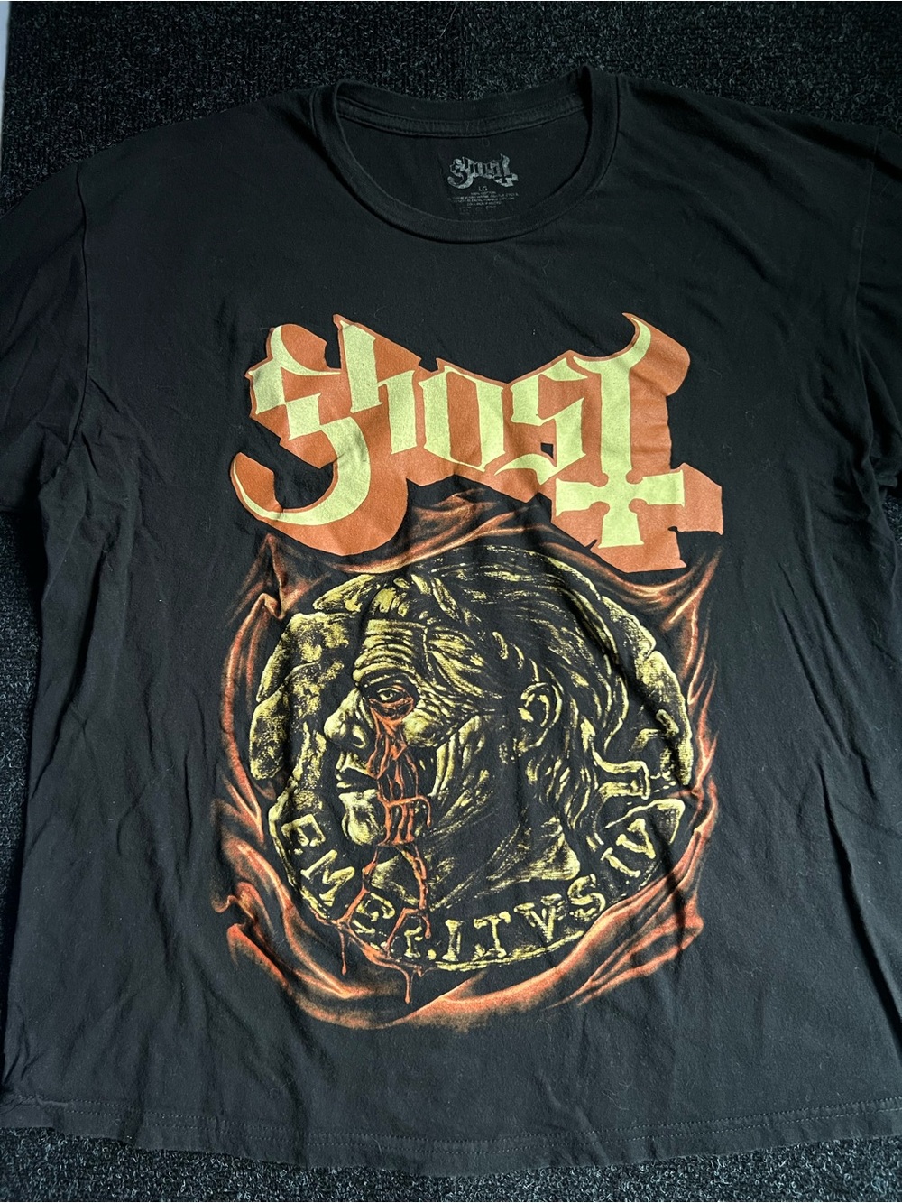 Ghost graphic band tee